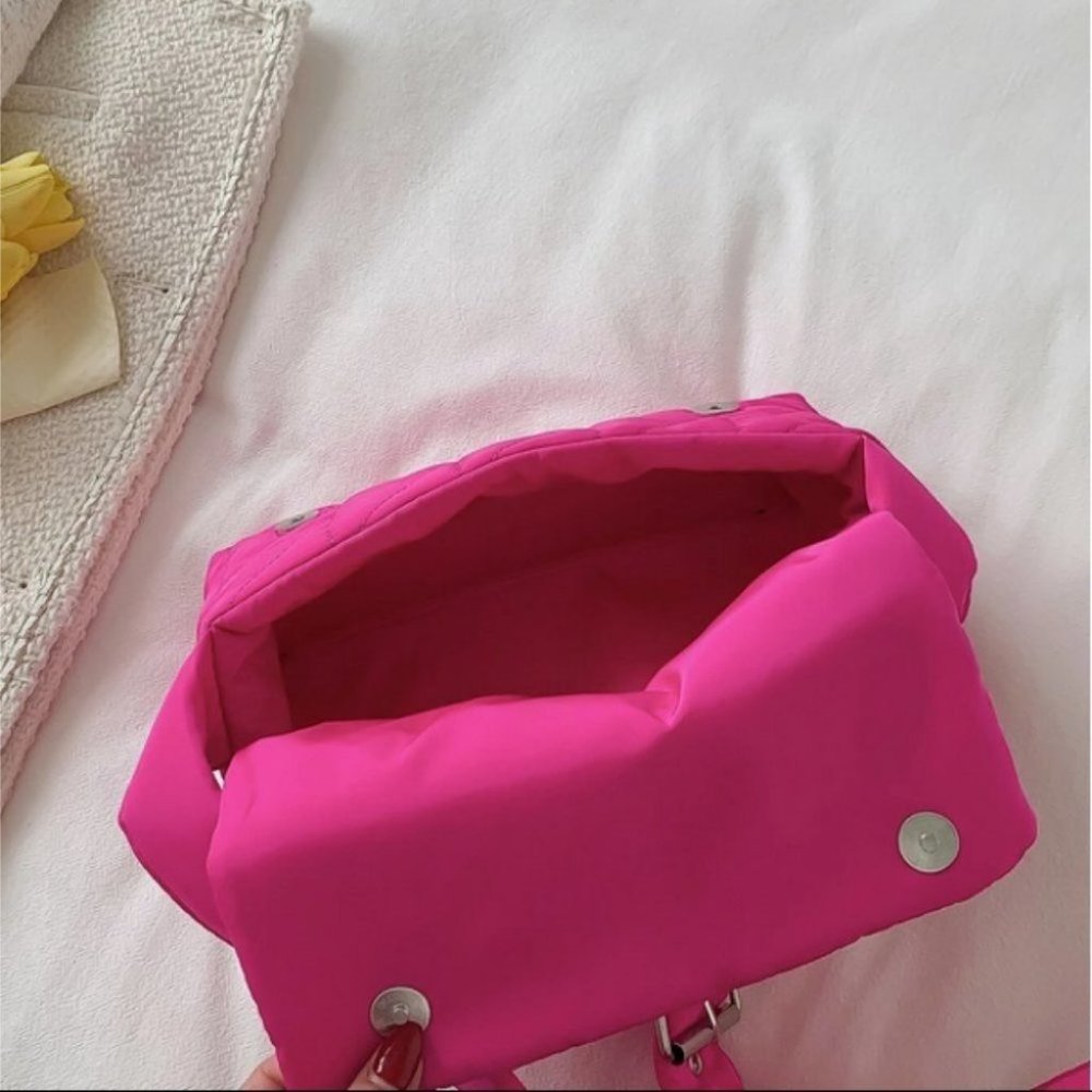 hot pink quilted shoulder bag trending cute fun - Picture 5 of 7